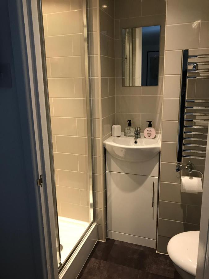 Cwtch Farm Bed & Breakfast Ystalyfera Buitenkant foto