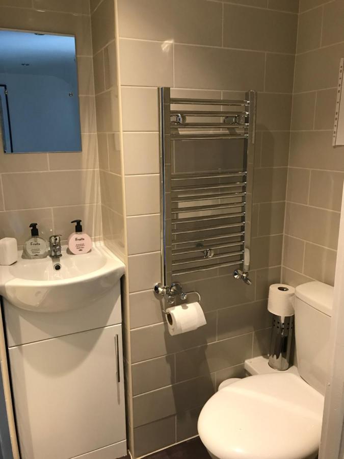 Cwtch Farm Bed & Breakfast Ystalyfera Buitenkant foto