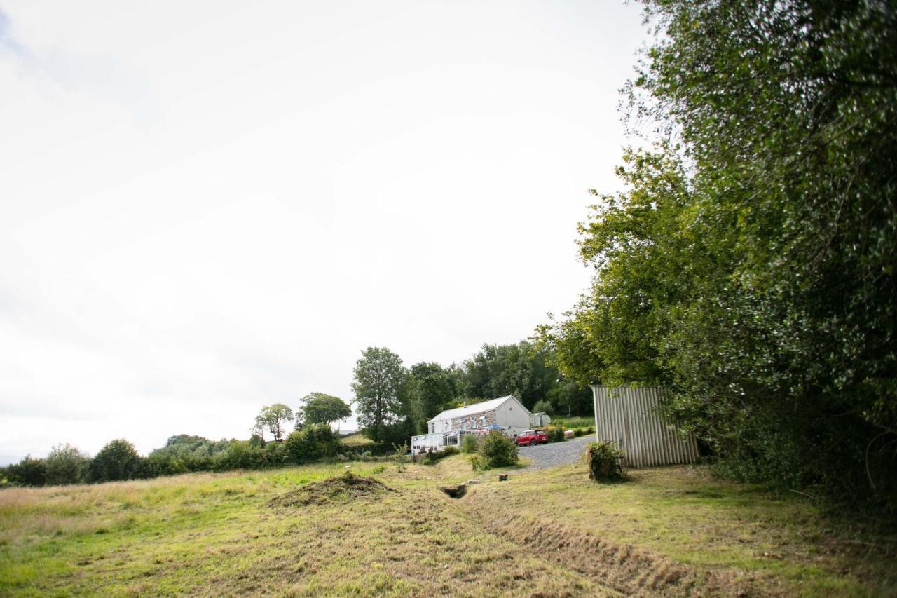 Cwtch Farm Bed & Breakfast Ystalyfera Buitenkant foto